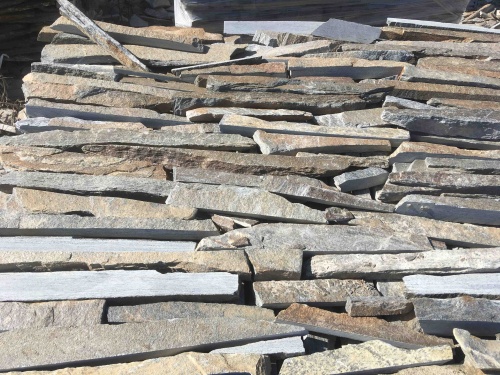 Горбушка златолит мультиколор для облицовки купить в Владивостоке