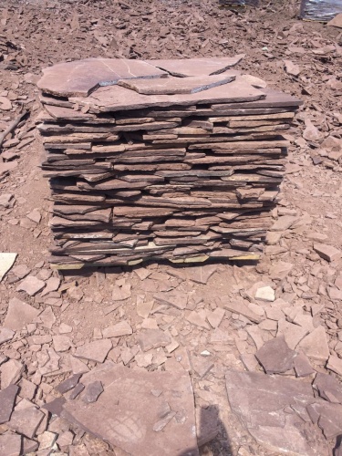 Плитняк лемезит бордовый для цоколя 1,5-2 см купить в Владивостоке