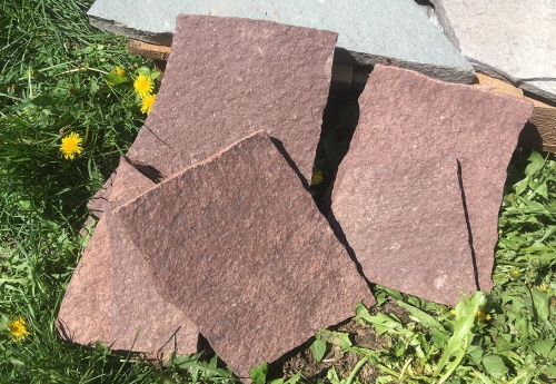 Плитняк лемезит бордовый для цоколя 1,5-2 см купить в Владивостоке