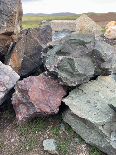 Камни для ландшафтного дизайна зелёные 10-60 килограмм купить в Владивостоке