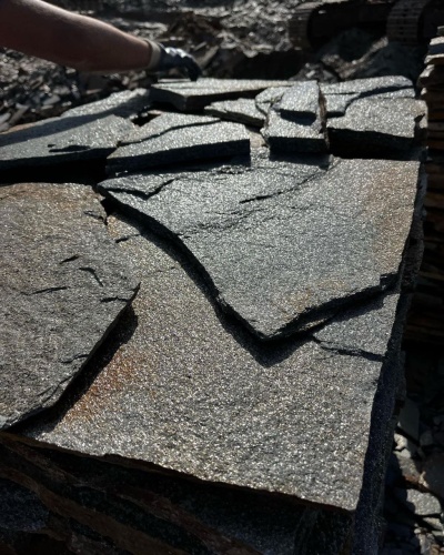 Плитняк златолит серебристый для фасада купить в Владивостоке