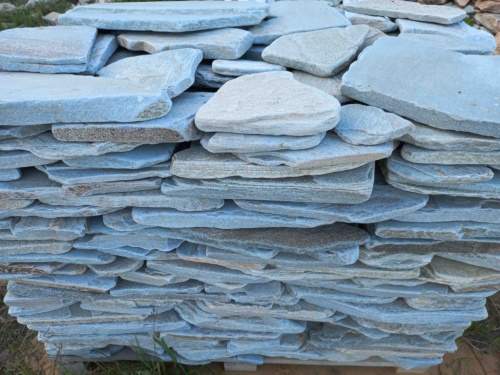 Плитняк златолит зелёный галтованный для цоколя купить в Владивостоке